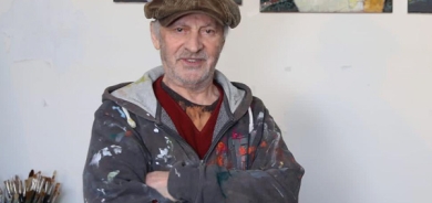 ناسڕ قازیزادە,,هونەرمەندێك لە نێوان ناسنامەی كوردی و مۆدێرنیزمدا