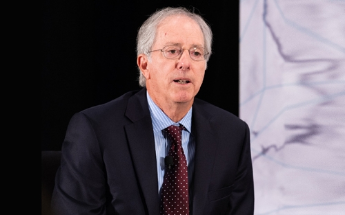 دینیس ڕۆس   گەورە دیپلۆماتكاری ئەمریكی و توێژەری باڵا لە ئەنیستیتۆتی واشنتۆن بۆ ڕۆژهەڵاتی نزیك بۆ گوڵان:   دەبێت ئەمریكا لە چەسپاندنی مافە دەستوورییەكان لە هەرێمی كوردستان ڕۆڵێكی كاریگەر بگێرێت