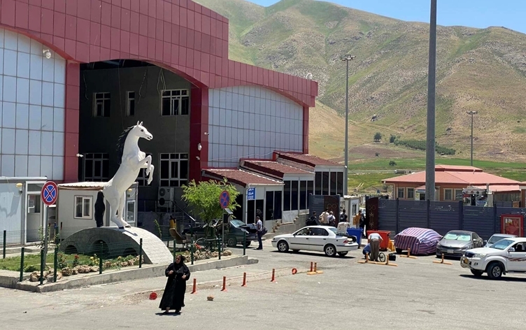 إدارة منفذ حاج عمران باقليم كوردستان: وصول الزوار الإيرانيين يبدأ في 27 تموز