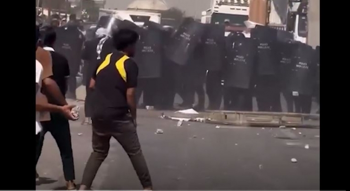 Iraqi Riot Police Use Force to Disperse Water Protest in Babil Province