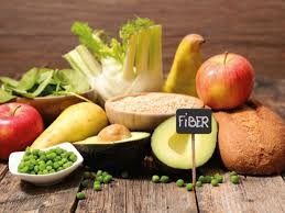 لماذا لا يناسب الجميع اتباع نظام غذائي غني بالألياف؟