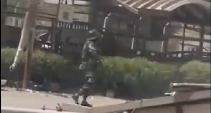 Li Bexdayê şer di navbera milîsên Heşdî Şeibî û hêzên ewlehiyê de pêkhat – Efserekî payebilind hat kuştin