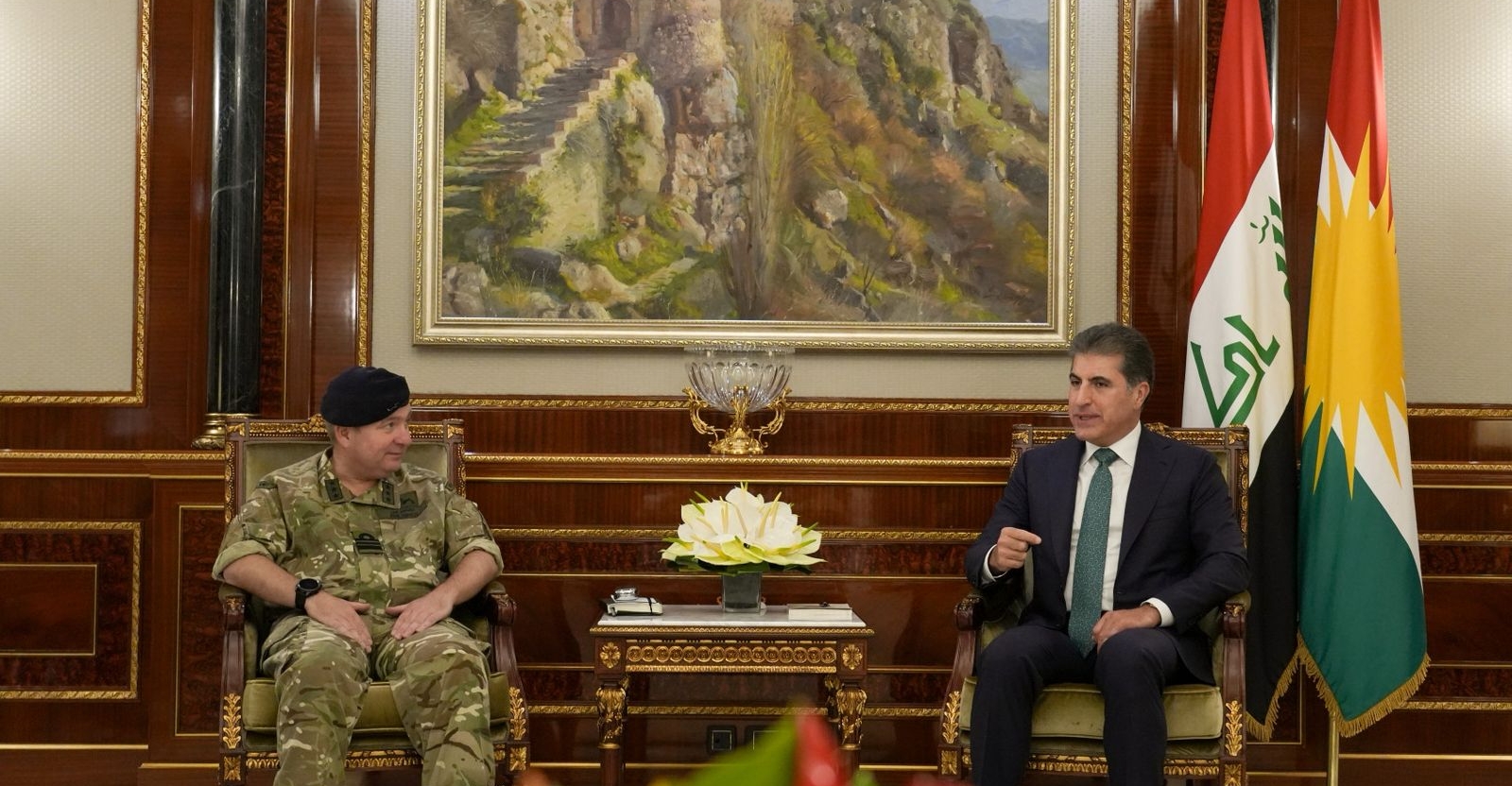 نيجيرفان بارزاني يحذر من تهديد الهجمات المسيرة للإقتصاد العراقي بأكمله