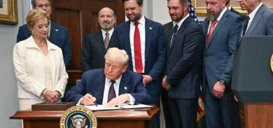 ترامب يزيد الرسوم الجمركية على عشرات الدول