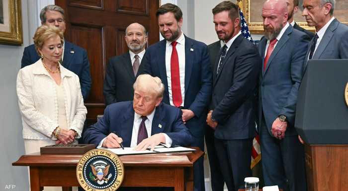 ترامب يزيد الرسوم الجمركية على عشرات الدول