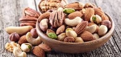 أفضل وقت لتناول المكسرات لفقدان الوزن وتعزيز الطاقة وصحة القلب