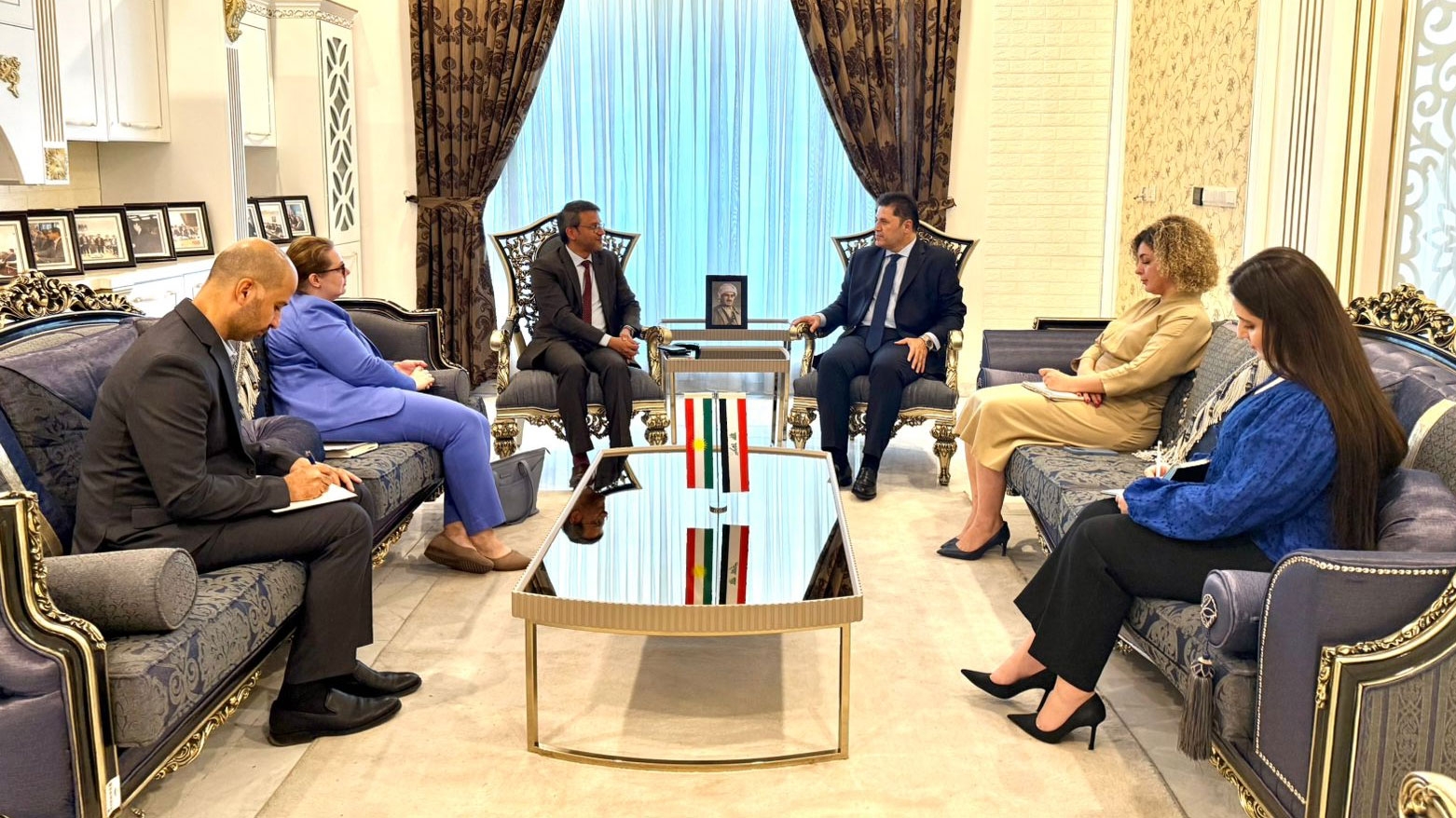 زيباري يبحث مع وفدٍ أممي تعزيز التنسيق لمكافحة الإرهاب ودعم عودة النازحين