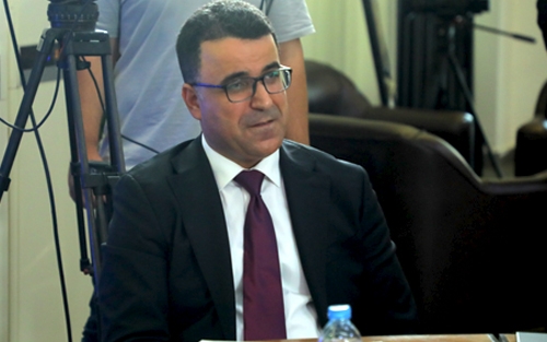 شڤان حەمدی ئەندامی بازنەی گفتوگۆ :     ئەگەر پڕۆگرامێكی یەكگرتوو و ستاندەری زمانی كوردیمان نەبێت، ڕەنگدانەوەی زۆر نەرێنی بۆ زاراوەسازی دەبێت