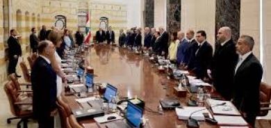 لبنان ينزع «الشرعية» عن سلاح «حزب الله»