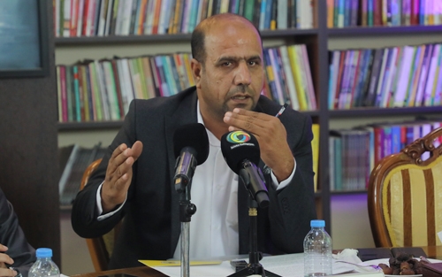 ئەمین حاجی زەڵمی  ڕۆژنامەنووس و شارەزا لە زمانی كوردی و شێوەزاری هەورامی:     دەسەڵاتداران دەبێت بە فەرمی بەرپرسیاریەتیی كەلتووری و زمانی لە ئەستۆ بگرن