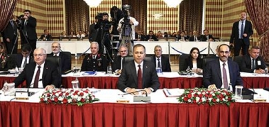 Civînên komîsyonê didomin û pêvajo li pişt deriyan tê axaftin