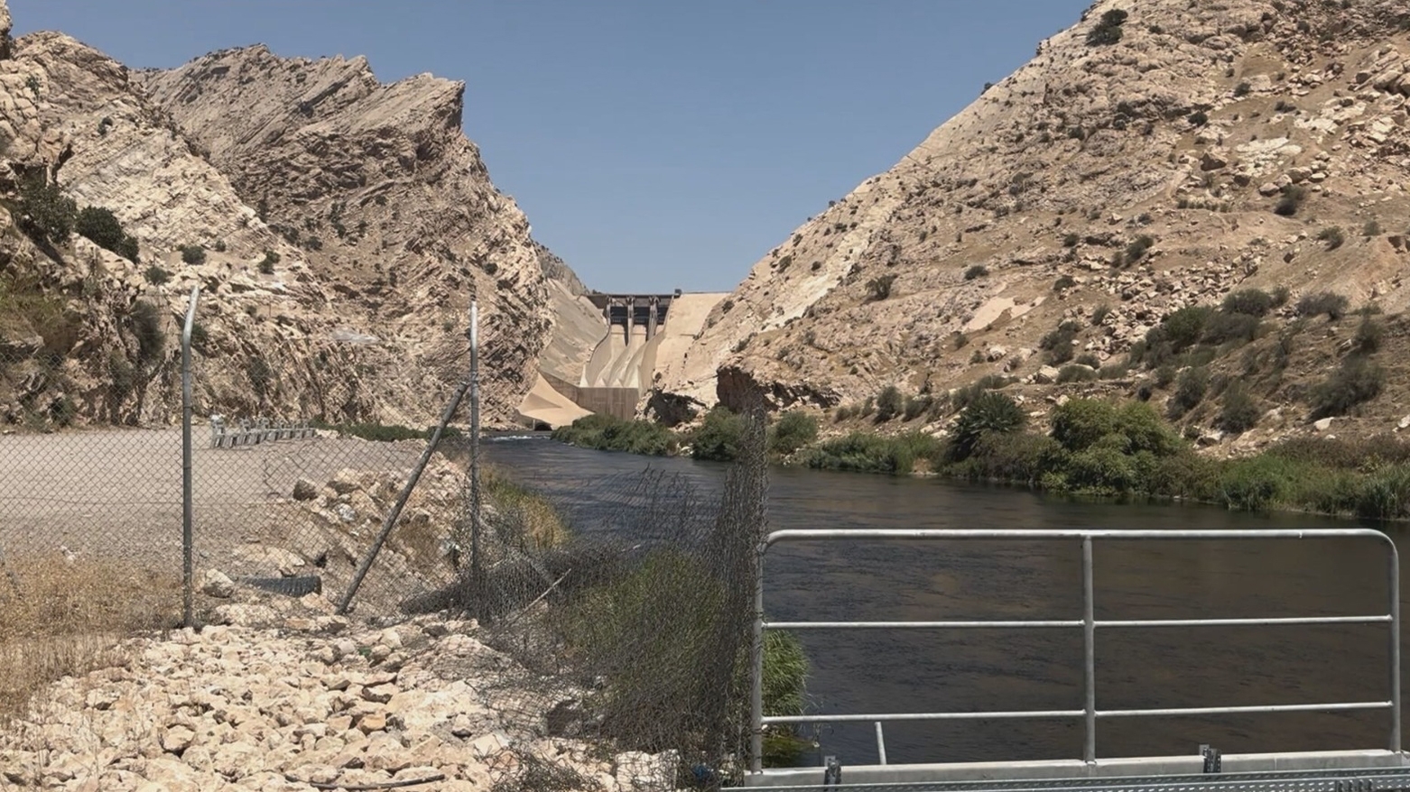 بعد سنوات من التوقف.. مشروع محطة تنقية مياه دربنديخان يعود للعمل