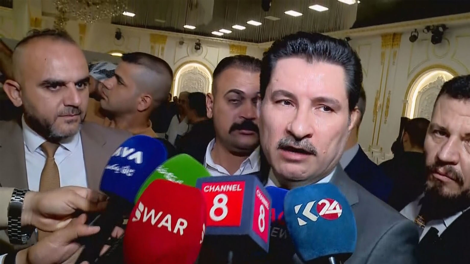 شاخوان عبد الله يؤكد قرب الاتفاق بين أربيل وبغداد على الرواتب والإيرادات