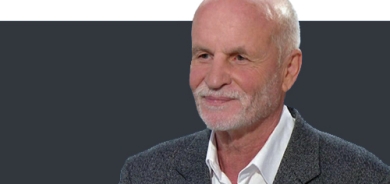 پڕۆفیسۆر فرانسوا بۆرگا   بەرێوەبەری ناوەندی نیشتمانیی فەرەنسا بۆ توێژینەوەی زانستی بۆ گوڵان:     دەبێت ئەو بوێرییەمان هەبێت كە بڵێین، بە درێژایی مێژوو لە سیاسەتی فەرەنسا بەرانبەر كورد جۆرێك لە دووفاقی هەبووە