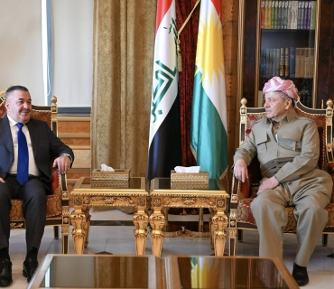 لە سەلاحەددین سەرۆك مەسعود بارزانی پێشوازی لە شاندێكی شێخەكان و كەسایەتیی هۆزەكانی پارێزگاكانی عێراق دەكات.