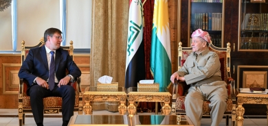 لە سەلاحەدین سەرۆک مەسعود بارزانی پێشوازیی لە ماکسیم رۆبین کونسوڵی گشتیی ڕووسیا لە هەولێر کرد.