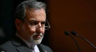 عراقجي ينفي تدخل إيران في الشؤون الداخلية للبنان