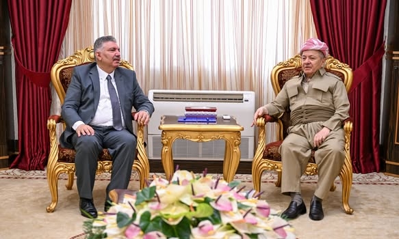 لە سەلاحەددین سەرۆك مەسعود بارزانی پێشوازی لە كەسایەتیی سیاسیی سووریا مەحمود ئەلموسەڵەت كرد