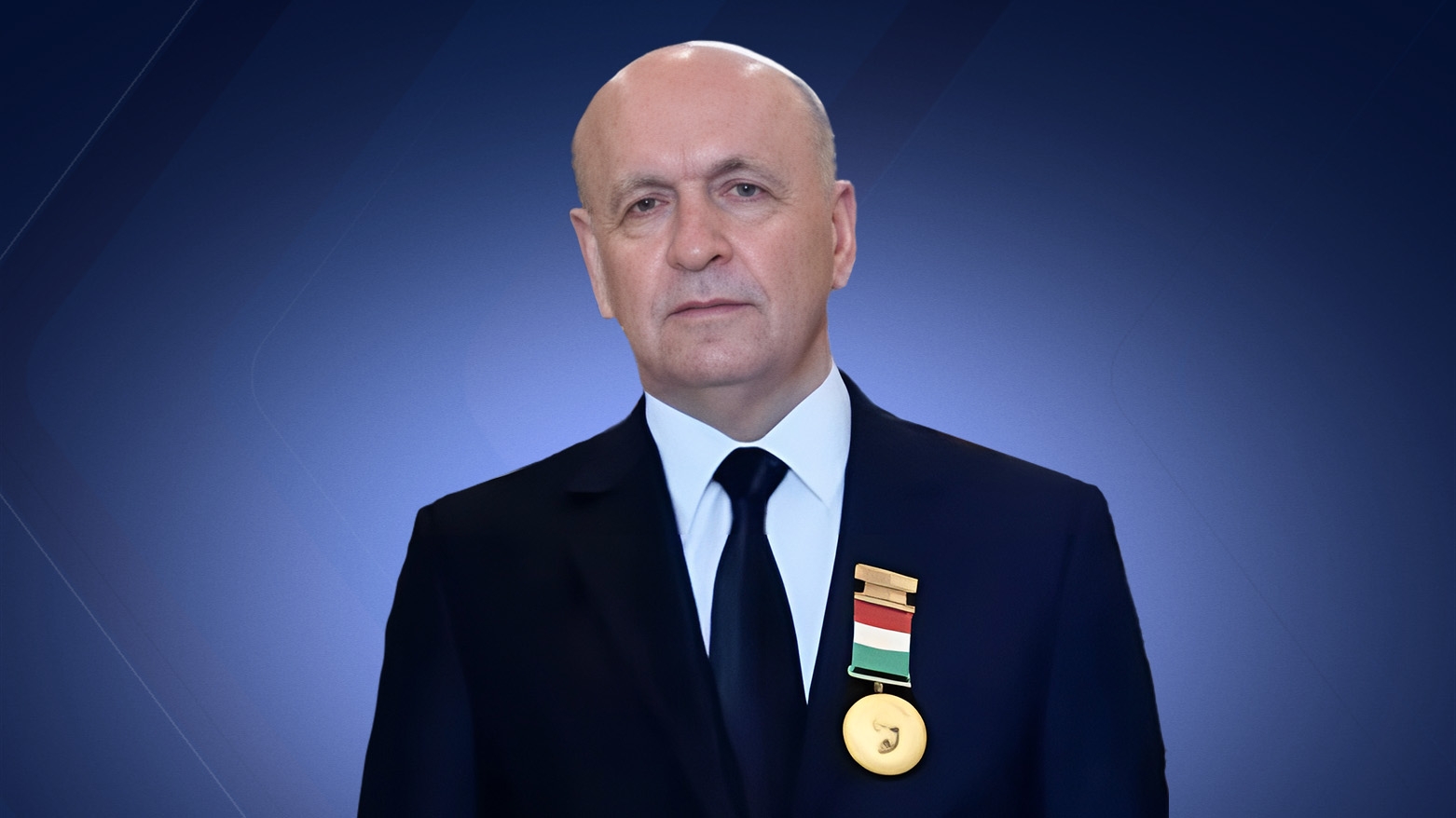 الرئيس البارزاني يمنح وسام البارزاني الخالد للمستثمر خالد خوشناو