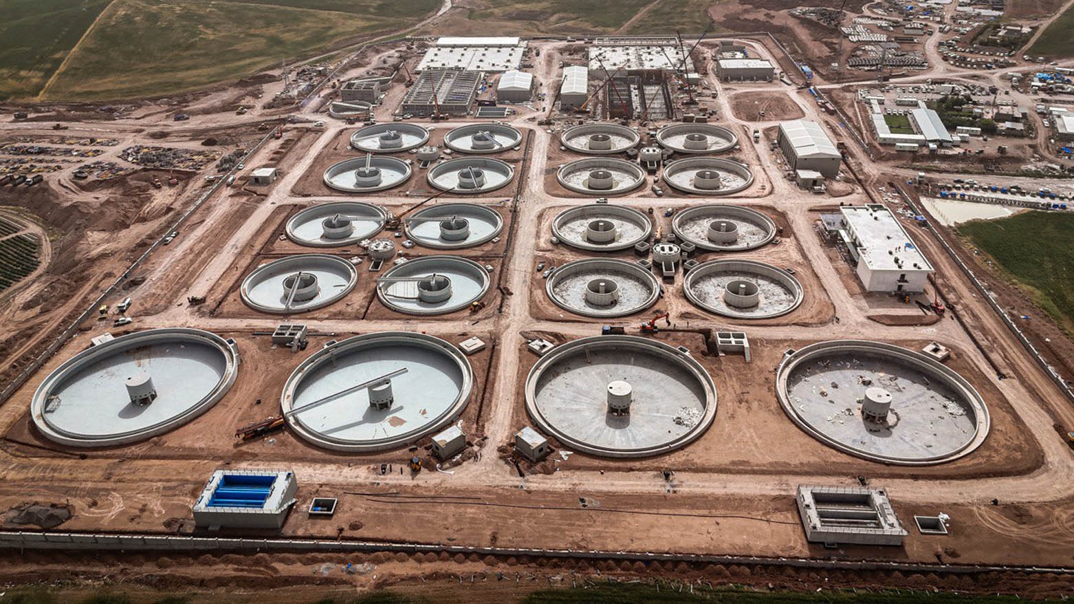 أربيل: أكثر من 1,200 مشروع خَدَمي خلال التشكيلة التاسعة لحكومة إقليم كوردستان