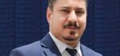 بالباطل يماطل