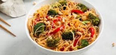 هل تناول النودلز يومياً يؤثر على الصحة؟