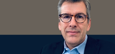 پڕۆفیسۆر سێدریك دێ كۆنینگ بۆ گوڵان:     لە ئێستادا سیستمێكی نێودەوڵەتیمان نییە كە بتوانێت بڕیارەكانی دادگای تاوانی نێودەوڵەتی جێبەجێ بكات