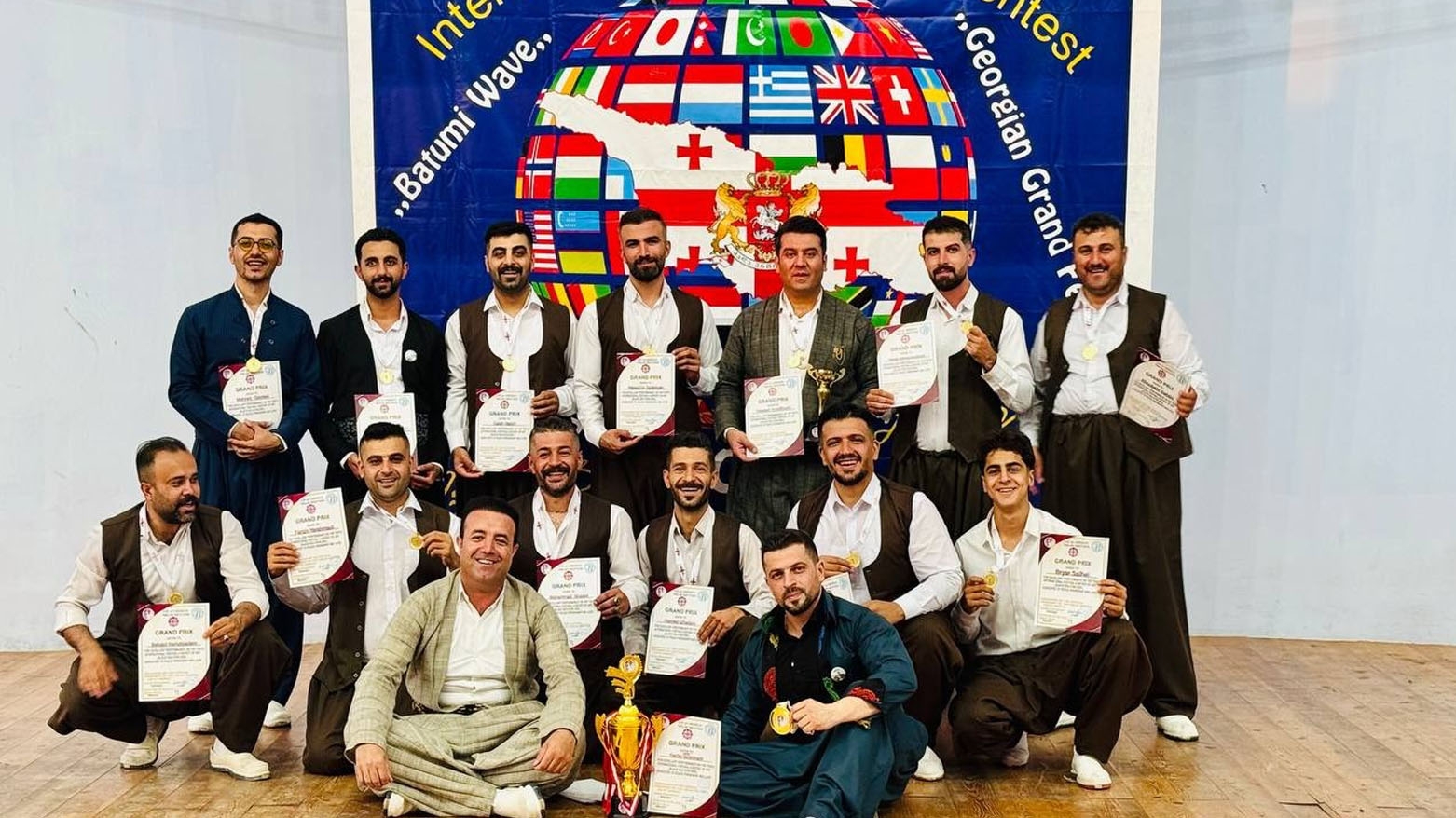 فرقة كوردية تفوز بالجائزة الكبرى في مهرجان دولي بمدينة باتومي