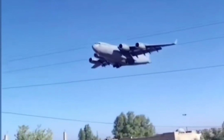 Amerîka xwe li Rojavayê Kurdistanê bihêztir dike