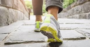 ماذا نعرف عن صيحة المشي «6-6-6» وفوائدها لإنقاص الوزن وصحة القلب؟