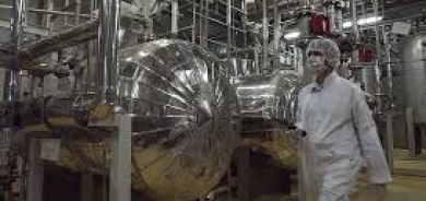 «الترويكا» الأوروبية تستعجل حسم «سناب باك»