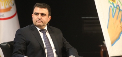 د.ئومێد سەباح  سەرۆكی دیوانی ئەنجومەنی وەزیرانی حكومەتی هەرێمی كوردستان:     ژمارەی دانیشتووانی هەرێمی كوردستان لە حەوت ملیۆن كەس نزیك دەبێتەوە، بەمەش دەبینە نزیكەی سه‌دا پانزه‌ی كۆی دانیشتووانی هەموو عێراق