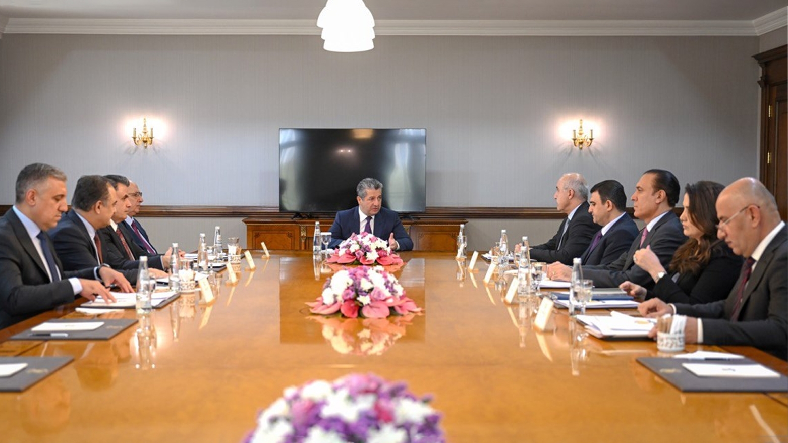 Mesrûr Barzanî bi şanda danûstandinan a Herêma Kurdistanê re civiya