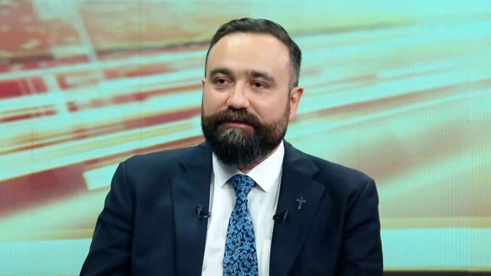 آنو جوهر يهنئ بحلول المولد النبوي الشريف