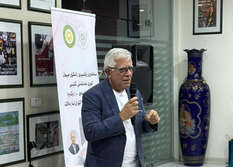 لە ئێوارەیەکی ئەدەبی پەرتووکی مشتێک لە هەناسەی سارد و گەرم خوێندەنەوەی بۆکرا