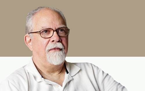 ڕیچارد بۆلیێت     تایبەتمەند لەسەر مێژووی دامەزراوەیی دەوڵەتانی ئیسلامی بۆ گوڵان:     ئەگەر بەغدا بەربەست بۆ هەولێر دروست نەكات، هەرێمی كوردستان دەتوانێت وەك وێستگەیەكی بازرگانی، توركیا و عێراق و دەوڵەتانی كەنداو پێكەوە گرێ بداتەوە