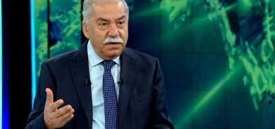 الآلوسي: لا تذبحوا وحدة العراق بقطع رواتب الموظفين فقوة بغداد بكوردستان