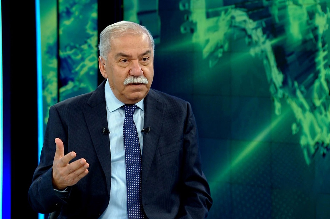 الآلوسي: لا تذبحوا وحدة العراق بقطع رواتب الموظفين فقوة بغداد بكوردستان