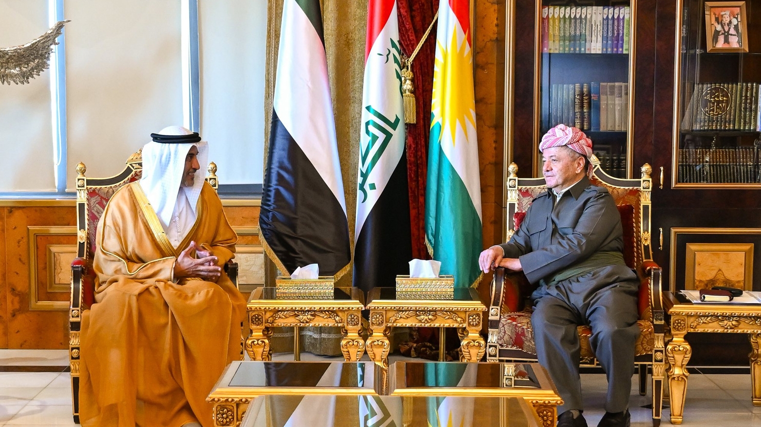 لە سەلاحەددین سەرۆك مەسعود بارزانی پێشوازی لە بەڕێز سەعید موبارەك ئەلهاجری وەزیری دەوڵەت و نێردەی تایبەتی ئیمارات بۆ كاروباری ئابووری بۆ هەرێمی كوردستان كرد.