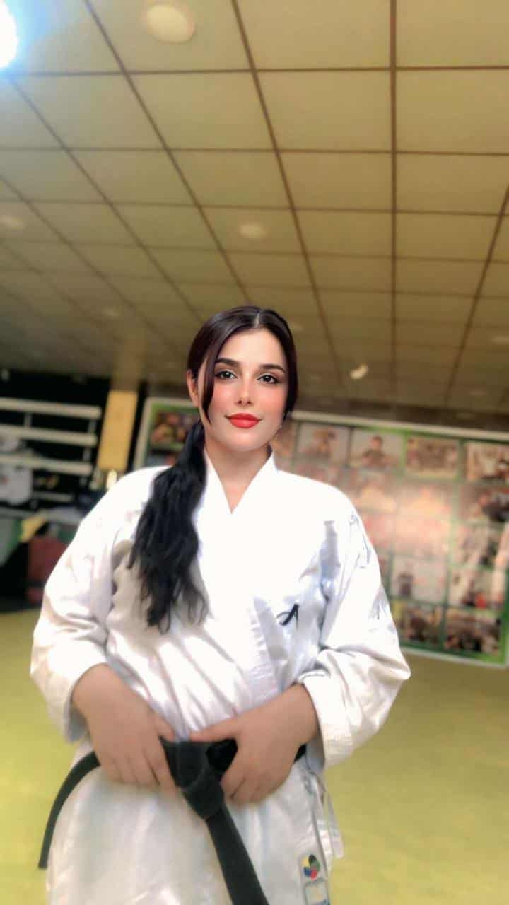 نەبوونی پاڵەوانێتی  گرفته