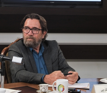 تاریق ئاكرەیی  هونەرمەندی شانۆكار و سینەماكار:     لەهەر وڵاتێكدا هونەر پشتگوێ خرا و هونەرمەندان پەراوێز خران، ئاكامی زۆر خراپ بە دوای خۆیدا دەهێنێت