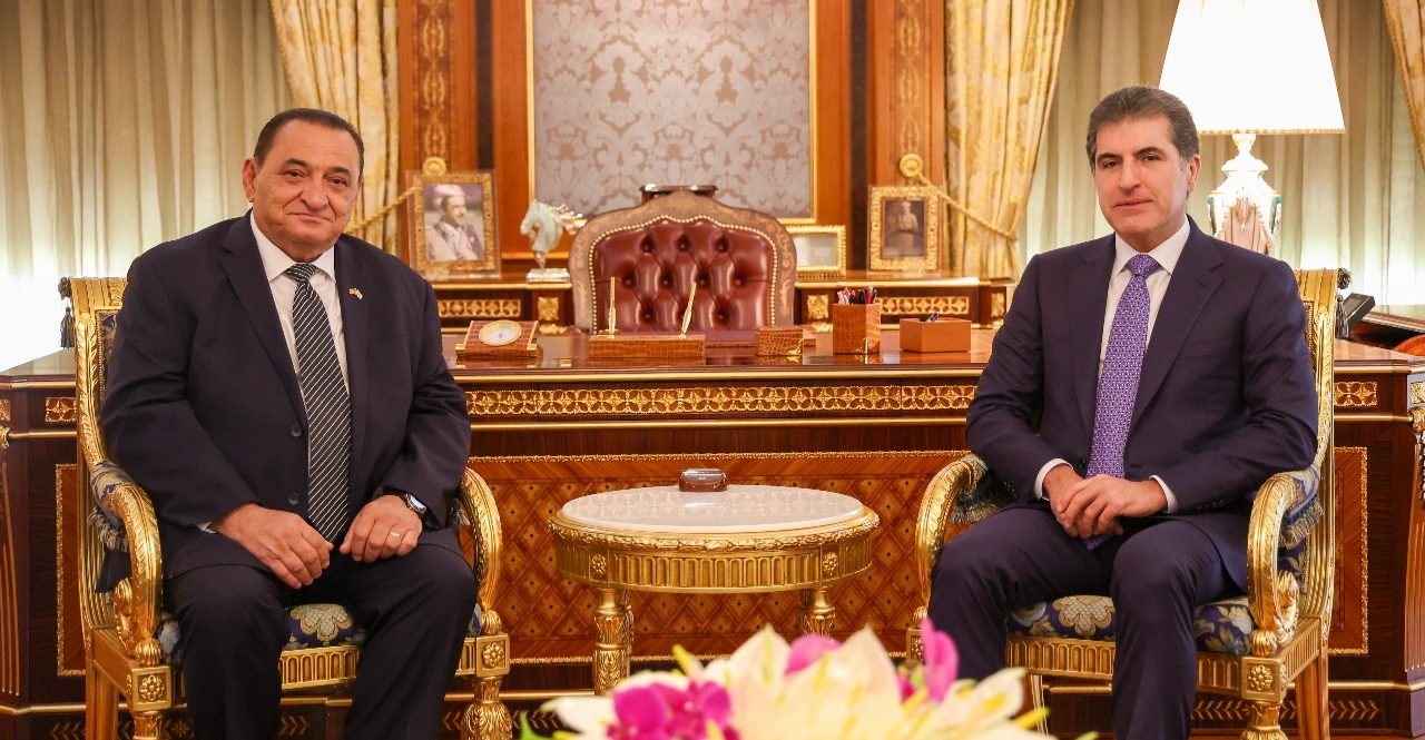 نيجيرفان بارزاني يبحث مع وفد آشوري دورهم في ومستقبلهم في اقليم كوردستان