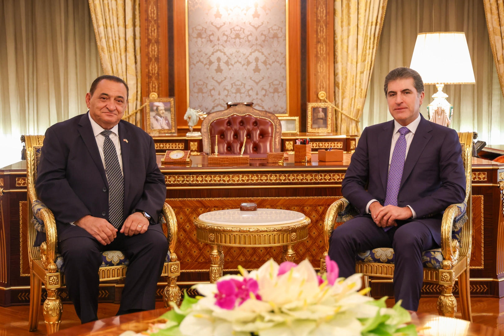 ســـه‌رۆكــى هــه‌رێـمى كوردستان  له‌گه‌ڵ شاندێكى ئاشوورييه‌كانى ئه‌مه‌ريكا كۆبووه‌وه‌