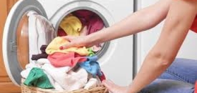 6 أنواع ملابس يجب عدم غسلها معاً