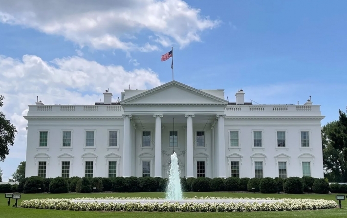 Amerîka cezayên nû li ser Îranê de disepîne