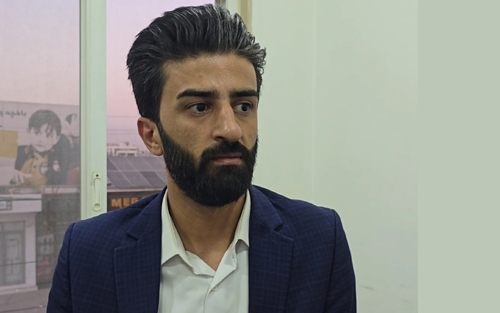 فەرهاد خالید   هونەرمەند لە زاخۆ:  كێشەی سەرەكیی هونەرمەندان   نەبوونی پشتگیریی ماددییە