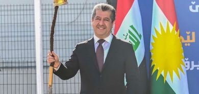 سەرۆکی حکوومەتی هەرێمی کوردستان ، زەنگی دەسپێکردنی ساڵی نوێی خوێندنی 2026-2025 ی لە قوتابخانەی بنەڕەتی (دم دم) لە شاری زاخۆ لێ دا