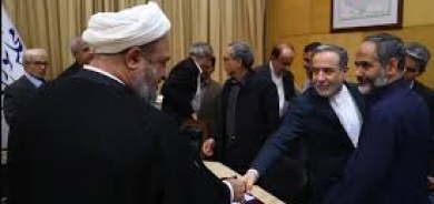 ارتفاع نبرة البرلمان الإيراني في مواجهة إعادة العقوبات