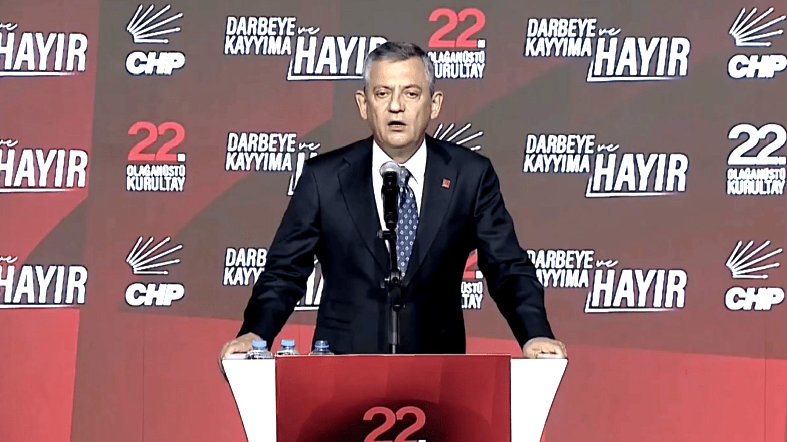 Ozgur Ozel dîsa weke Serokê CHPê hate hilbijartin