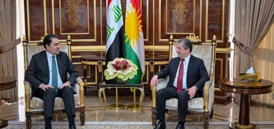 تأكيد أهمية حلّ خلافات أربيل بغداد وفق الدستور.. رئيس الحكومة يستقبل النائب الأول لرئيس البرلمان العراقي